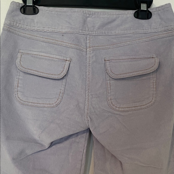 Tulle Anthropologie Women's Light Purple Corduroy Bermudas Size 2 - Picture 8 of 11